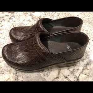 Dansko Professional Clog